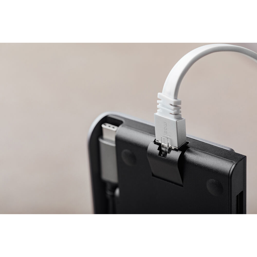 Портативный USB-хаб Moshi Symbus Mini 7-in-1. Порты: USB-C PD, HDMI, USB-A 3.1 Gen 1 x 2